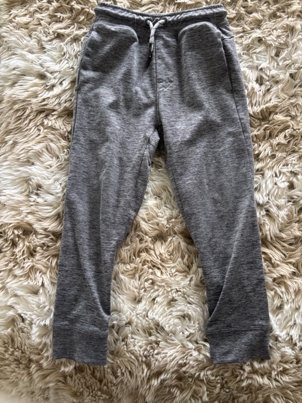 Vineyard Vine Joggers